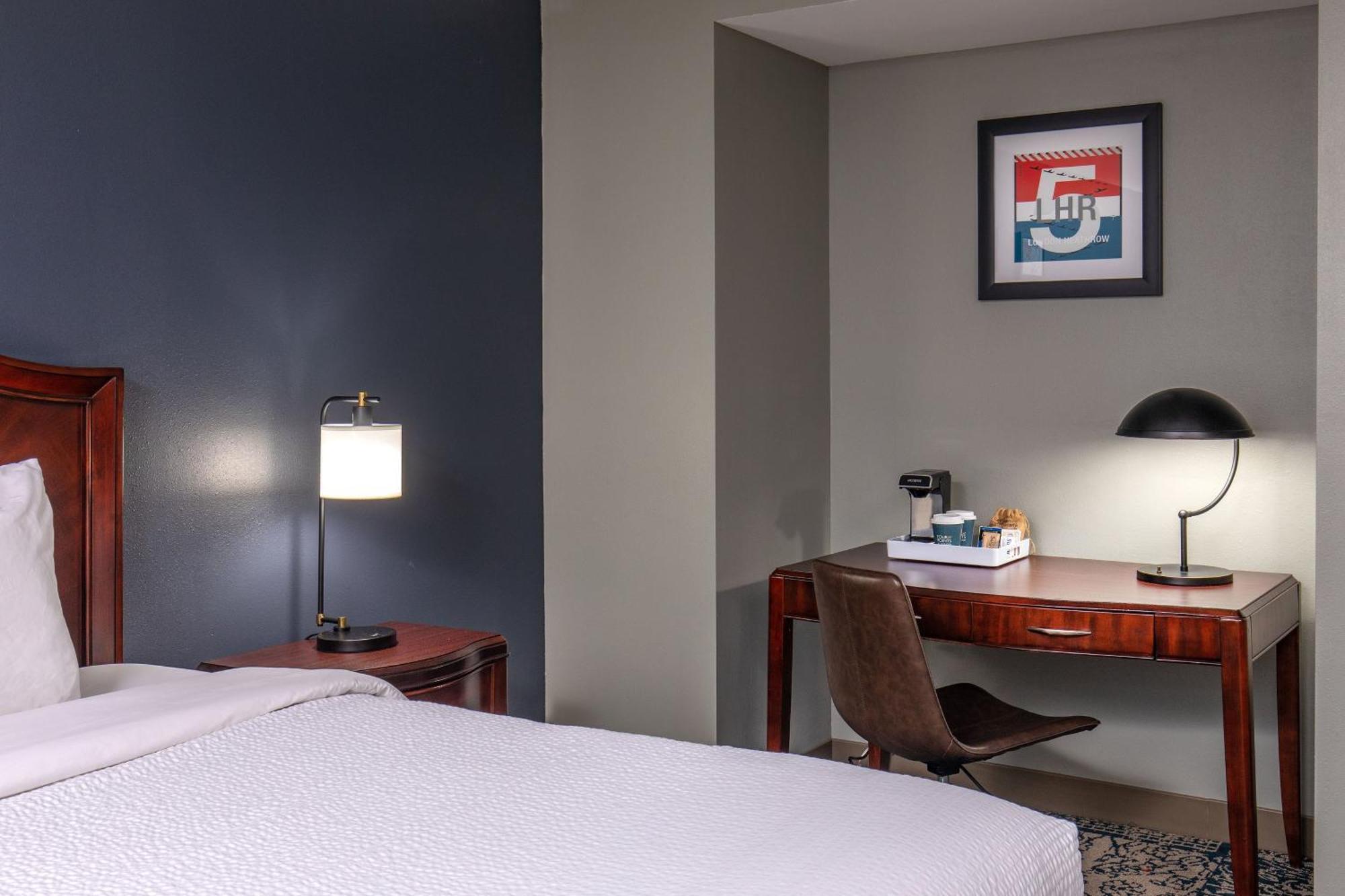 Four Points by Sheraton Kalamazoo Bagian luar foto